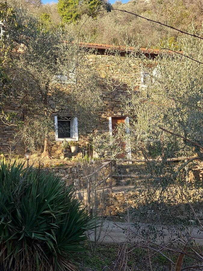 Nostro Rifugio Villa อาปริกาเล ภายนอก รูปภาพ
